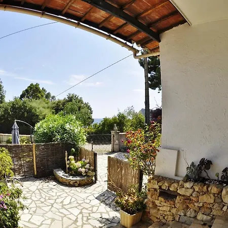 Vendu Pas Dispo Lejlighed Le Rayol-Canadel-sur-Mer
